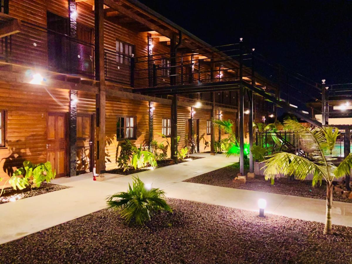 Hotel Alma Pura Puerto Iguazu Luaran gambar